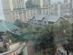 -老来福·非遗酸汤兔(凯旋路店)