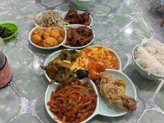 -晓宇盒饭(民安街店)