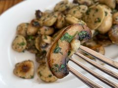 -MONICH牛排融合餐厅(和义大道购物中心店)