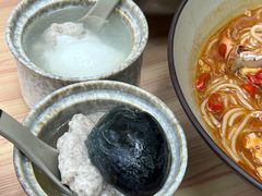 -粉观右江西鲜辣米粉(天地店)