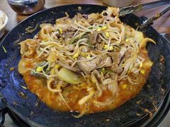 -城山辣炒黑猪肉