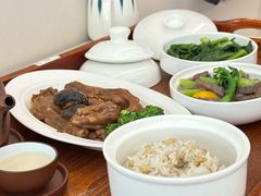 -雪梅月子中心(华侨城店)