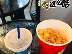 -SFC上影影城(南京新城市广场店)