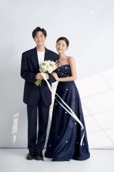-喜爱高定婚纱摄影