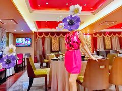 -广州中心皇冠假日酒店·百粤楼