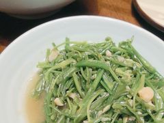 -老滇山寨•云南特色菜•地方菜•民族风情歌舞表演(世纪金源店)
