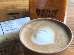 -啊噗吐呦现场烘焙(麦凯乐店)