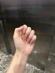 -UGIRL有个美甲