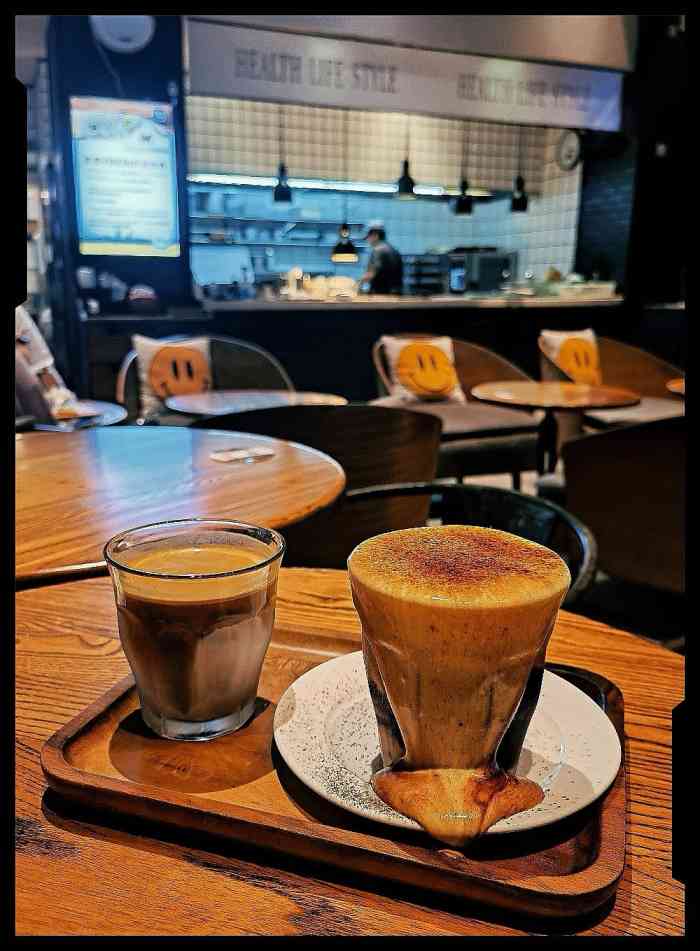 yumi芽米·法式烘焙·咖啡(骖鸾路店)