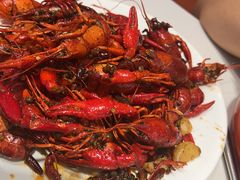 -金马门国际美食百汇(珞喻路店)