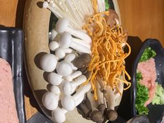 -呷哺呷哺 黄金牧场 (欢乐谷店)