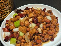 -万重锦·人文川菜馆(骡马市店)