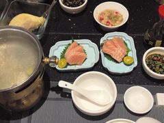 -半岛翡丽海鲜自助餐厅(观风亭店)