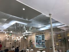 大堂-奈雪的茶(市百一店)