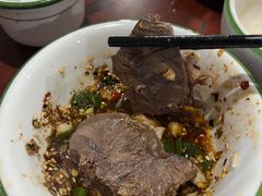 -朝伟清真铜瓢牛肉馆(三十年老·店)