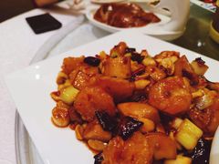 宫保鲜菌虾球-便宜坊烤鸭店(甜水园店)