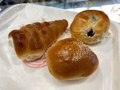 奶油牛角面包-新侨三宝乐面包店(崇文门店)