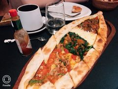 四季皮塔饼-Efes Turkish & Mediterranean Cuisine 艾菲斯餐厅(陆家嘴店)