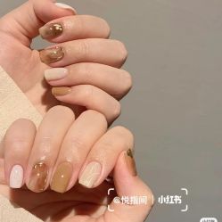 -悦指间美甲美睫