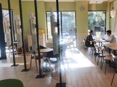 -德克士(绿地店)