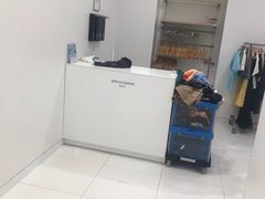 -优衣库(重庆星光时代广场店)