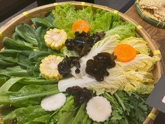 -尚尚仙·酸汤猪手·猪肚鸡火锅(华联万柳购物中心店)