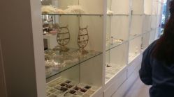 点击看大图 -THE QUEEN(北京店)