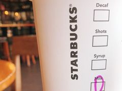 燕麦拿铁-星巴克(太原柳巷第一店)