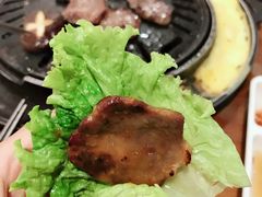 -仨仨米炭火烤肉