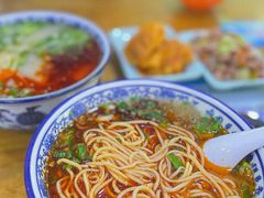 -伊穆祥牛肉面总店·清真