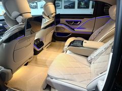 -杭州中升之星奔驰4S店(滨江店)