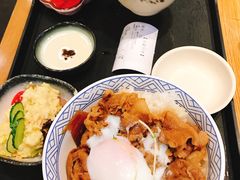 -牛気·越光米牛肉饭(水游城店)