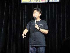 -喜剧部落脱口秀(三里屯工体店)