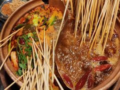 蕃茄鸳鸯锅-镇江龙·火锅串串(武侯祠店)