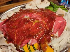 小木屋烤牛肉锅-恩你小木屋·韩式料理(假日广场店)
