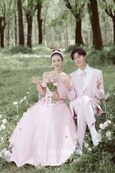 -雪中彩影婚纱摄影·微光艺术中心