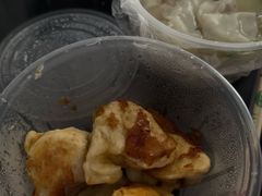 -依云煎包店