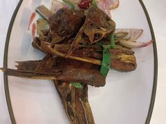 -老鄞江清水龙虾•赵赵家(江北店)