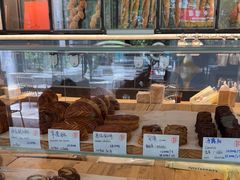 -老梦面包CHEZMOREL(麦子店)