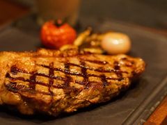 -恰餐厅及酒吧 CHAR Bar & Grill (北京丽都皇冠假日店)