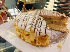 -亮马河饭店翠雅咖啡厅