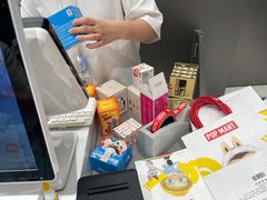 -泡泡玛特POPMART(龙湖杭州滨江天街店)