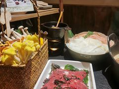 紫苏牛肉-大龙燚·旷野鲜火锅(广州首店)