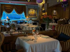 -火车头法国西餐厅