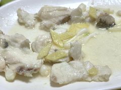 -巫记鸡饭店