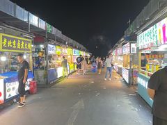 -大学城夜市大排档(凤栖路店)