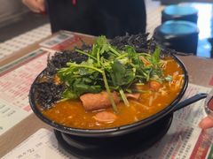 -肥汁米蘭香港米线(定西路店)