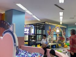 -孩子王(昆山招商花园城店)