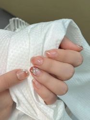 -UU·NAIL美甲美睫專門店
