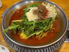 -喇喇排骨火锅·传统韩式脊骨汤(望京西园总店)